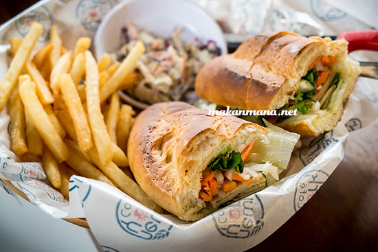 New York Cafe, Jalan Kartini (Medan Club)