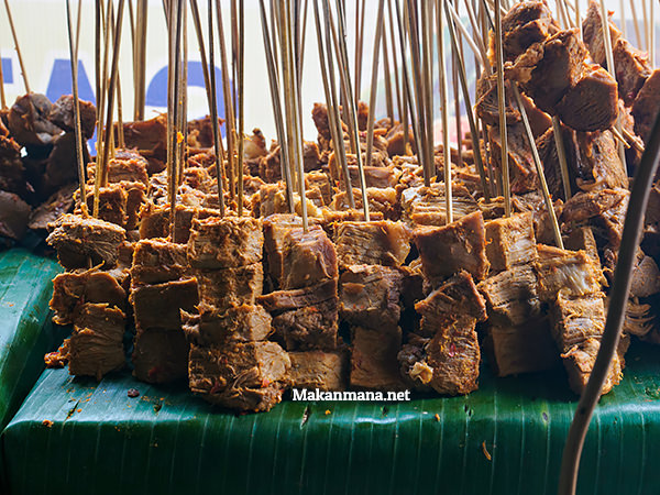 5 Sate padang wajib coba di Medan