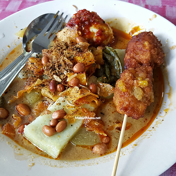 Nasi Lily, Jln. Waringin Medan.