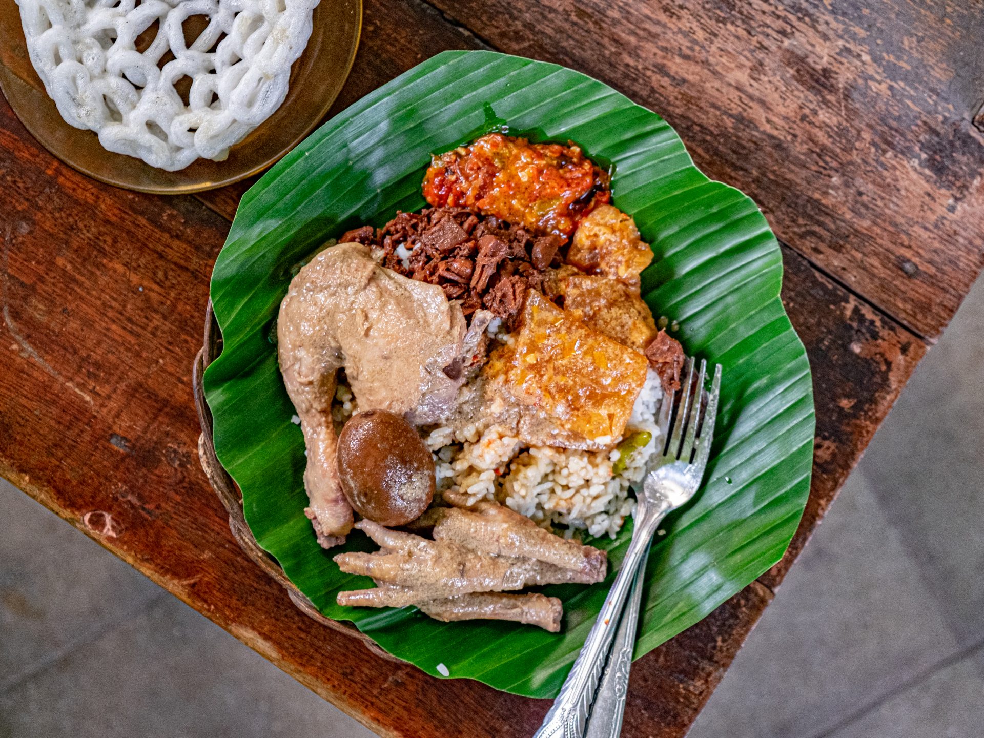 Gudeg Jogja Bu Ari—Tweaked Biar Cocok Dengan Lidah Lokal